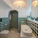 Francesco Luxury בית הארחה