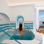 Francesco Luxury בית הארחה 4*