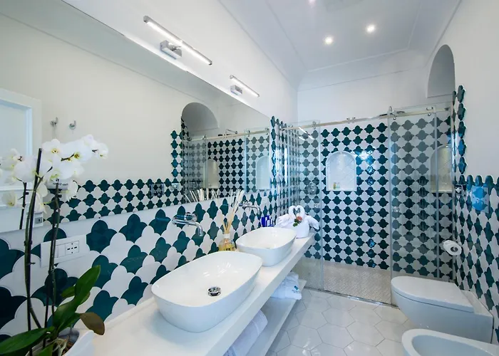 Francesco Luxury 4* פוזיטנו