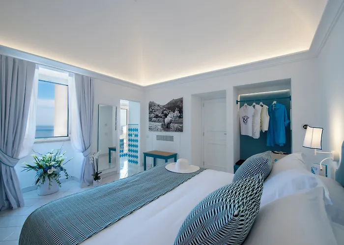 Francesco Luxury בית הארחה 4*